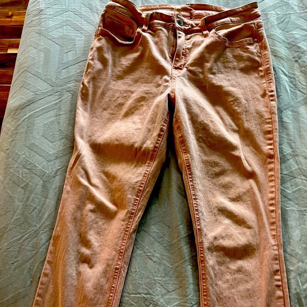 🍑Crown & Ivy Peach Jeans 🍑